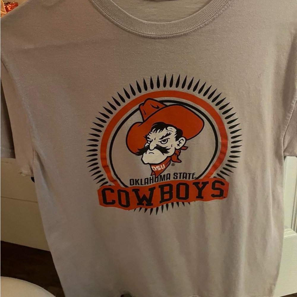 Oklahoma State cowboys tee shirt